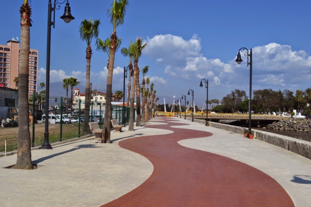 CAMINATA POR MALECÓN